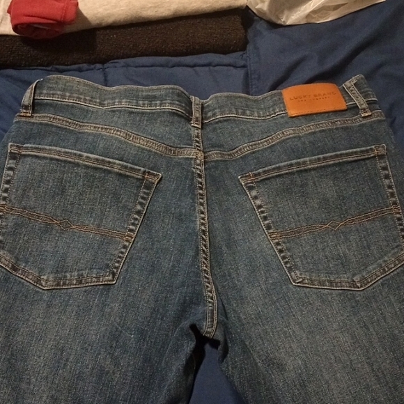 Jeans - Picture 1 of 4